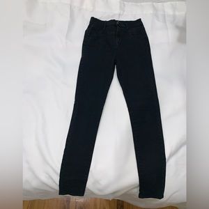 UO BDG Twig High Rise Black Skinny Jeans Size 29